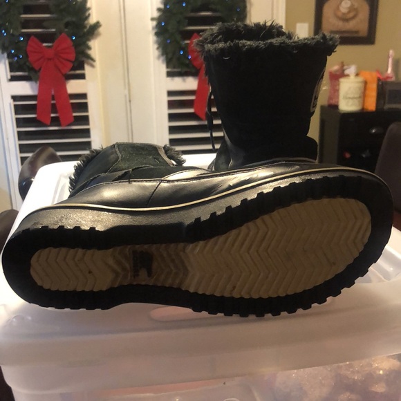 Sorel winter boots size 10 - Picture 4 of 4